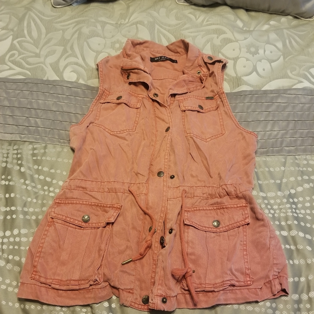 Max Jeans salmon pink vest S NEW